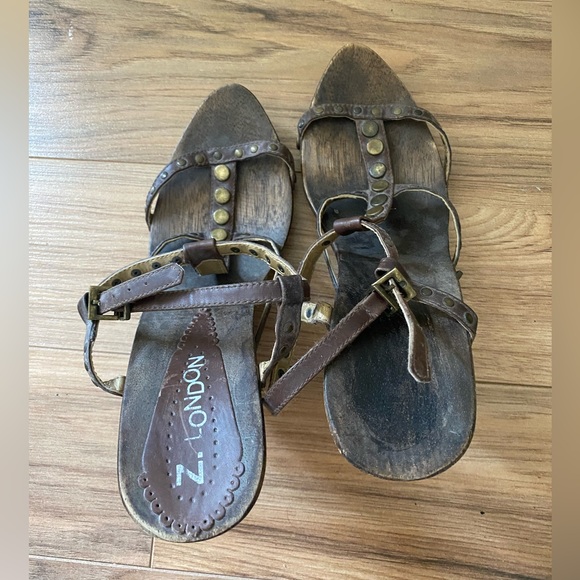 Wood Heels - Picture 2 of 11